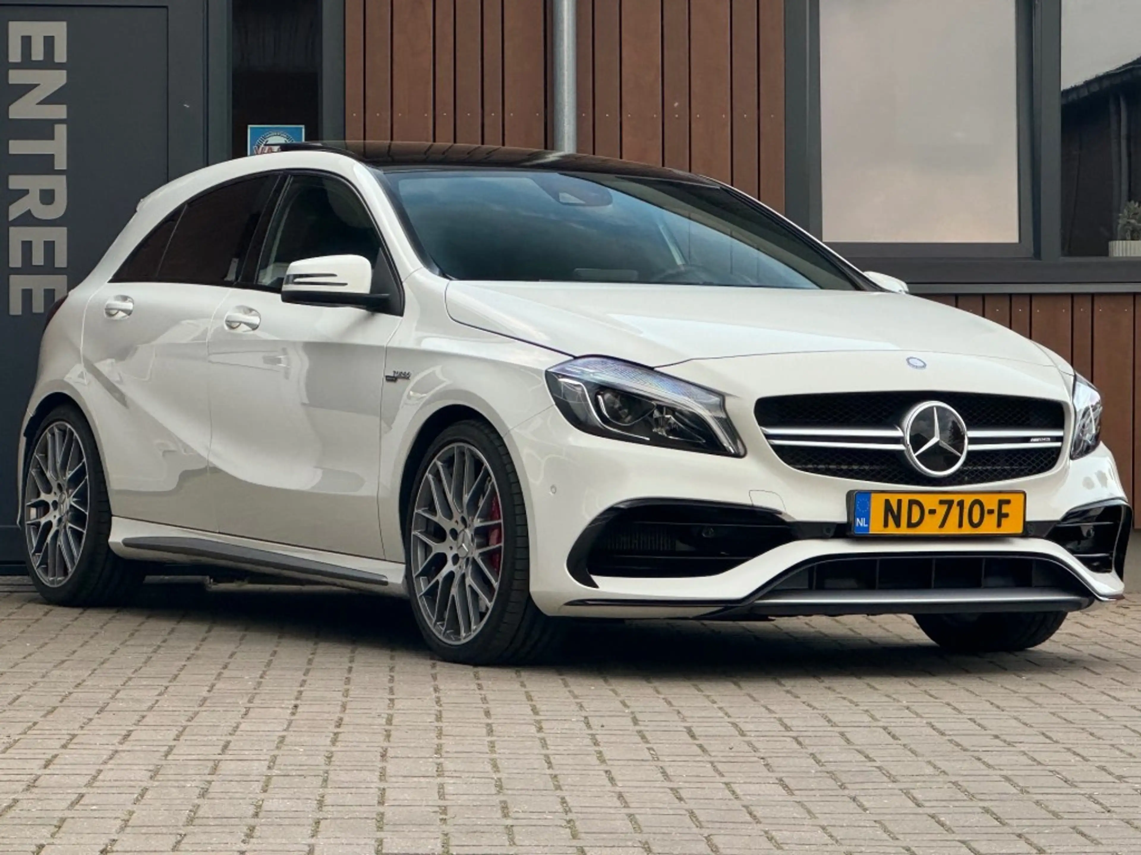 Mercedes-Benz A 45 AMG 4- Matic ori NL Pano Distr. stoelverw. — photo 3