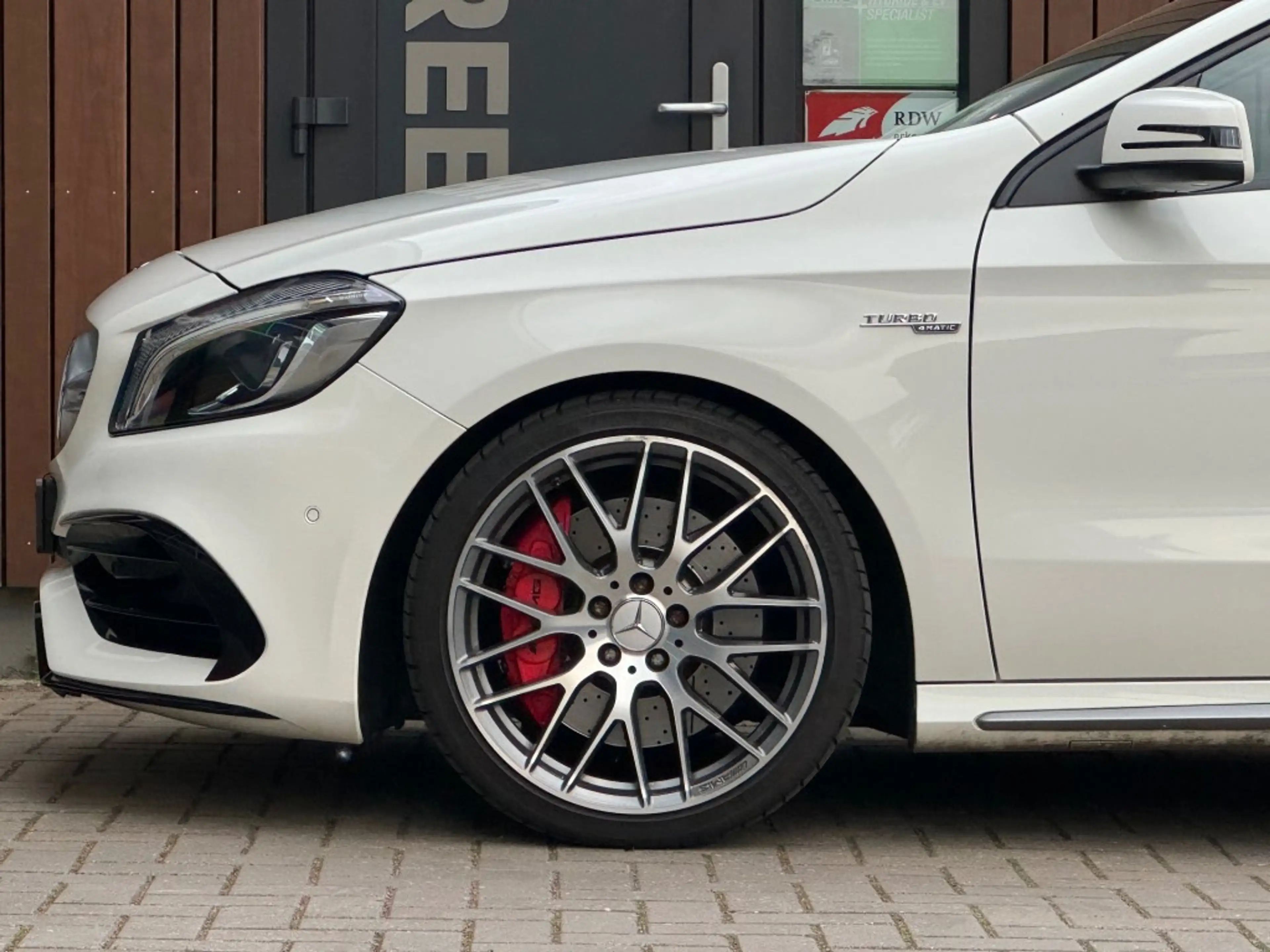 Mercedes-Benz A 45 AMG 4- Matic ori NL Pano Distr. stoelverw. — photo 8