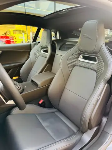 Jaguar F-Type R-Dynamic AWD Ansicht 12