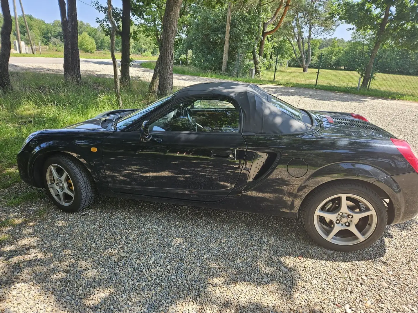 Toyota MR 2 1.8-16v VVT-i Fekete - 2