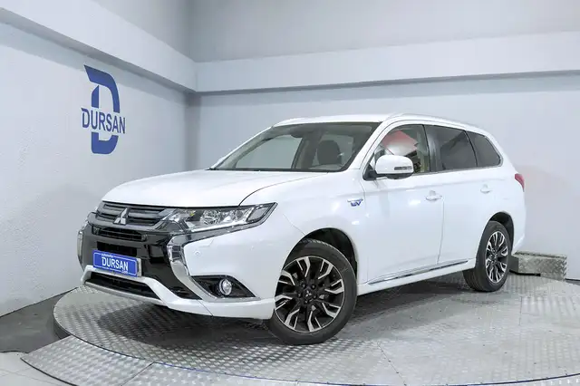 Mitsubishi Outlander 2.0 PHEV Kaiteki Auto 4WD