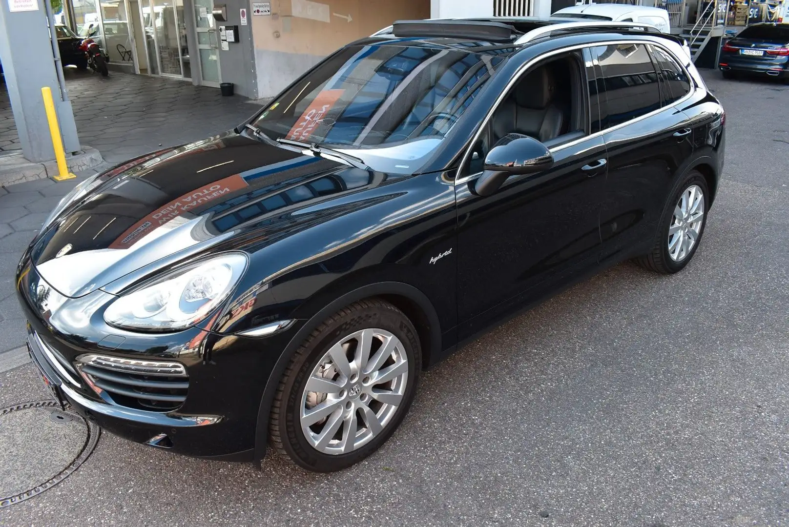 Porsche Cayenne S Hybrid*Tüv & Service Neu auf Wunsch Zwart - 2