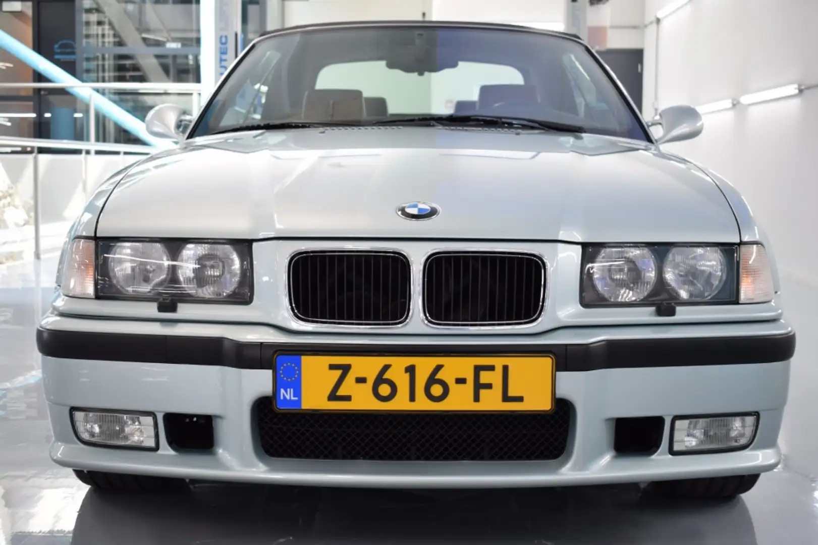 BMW M3 M3 Cabrio Vert - 2