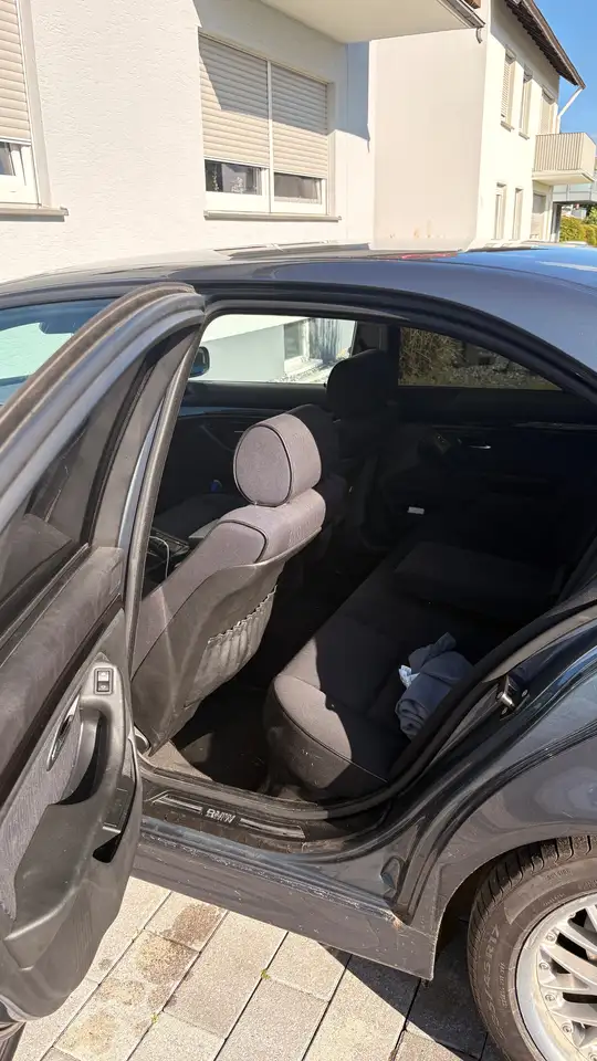 BMW 520i, foto 12