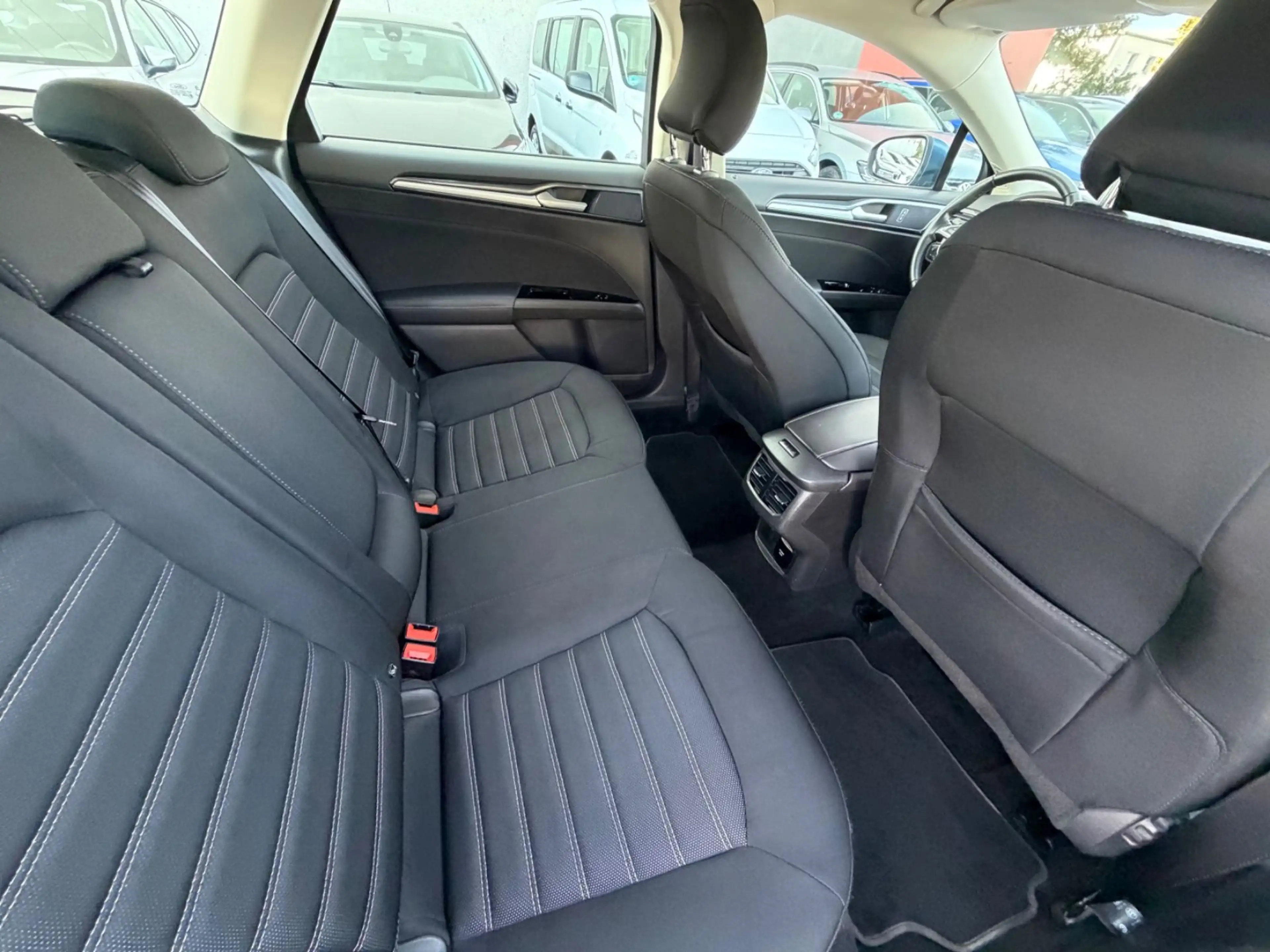 Ford Mondeo Turnier 2.0 ECOB/1.Hand/Kamera/AHK — photo 15