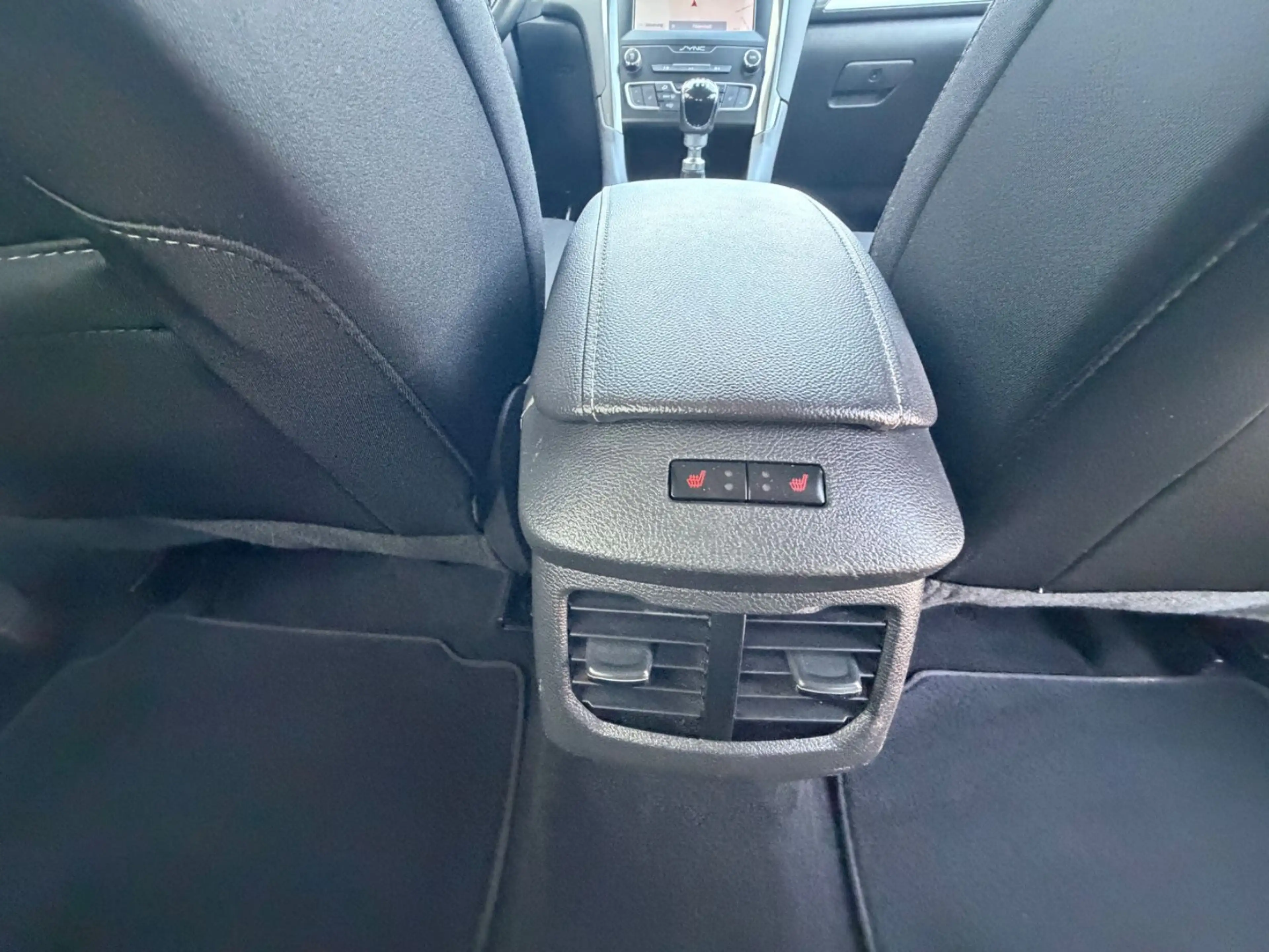 Ford Mondeo Turnier 2.0 ECOB/1.Hand/Kamera/AHK — photo 14