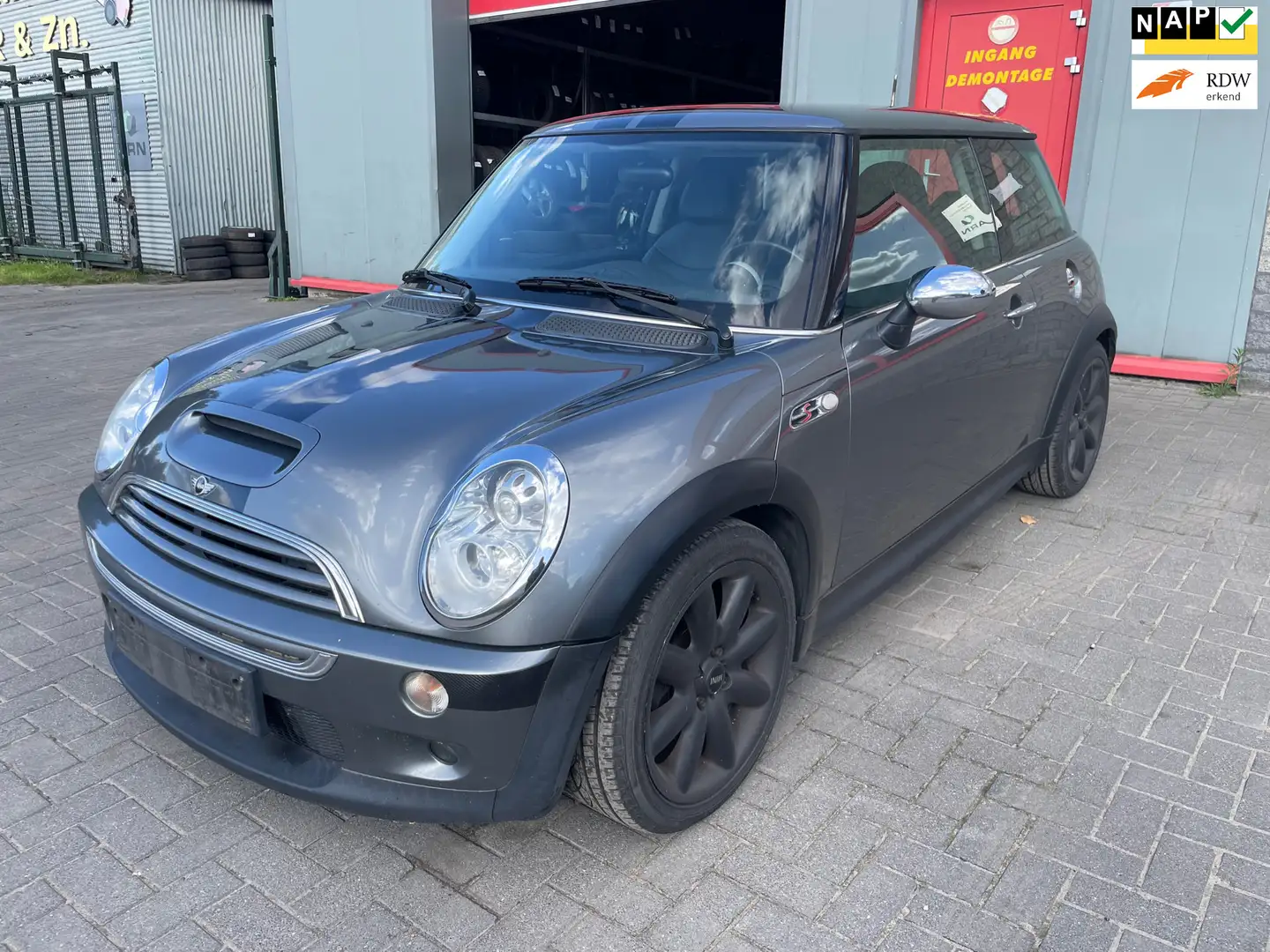 MINI Cooper S Mini 1.6 Grijs - 1
