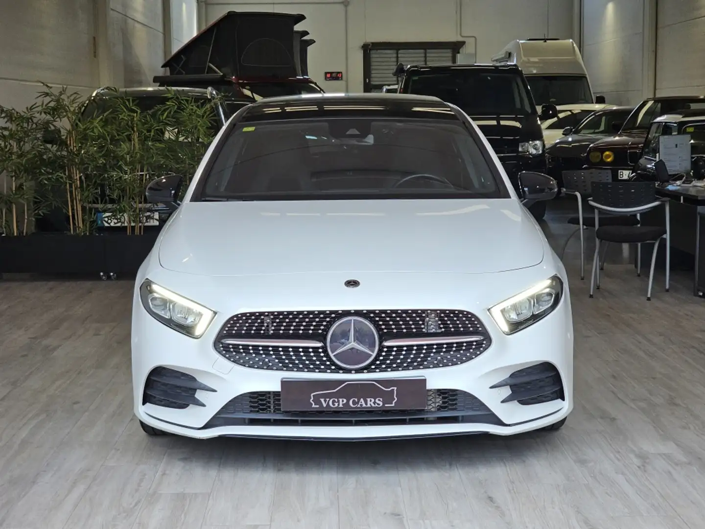 Mercedes-Benz A 180 7G-DCT Blanco - 2