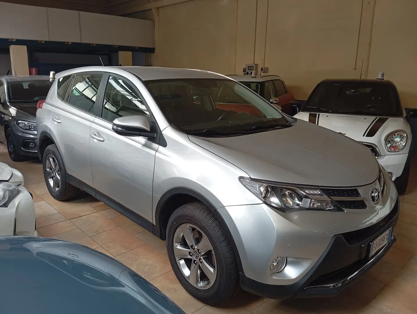 Toyota RAV 4 Rav4 IV 2013 Rav4 2.0 d-4d Style 2wd 124cv mt - 1