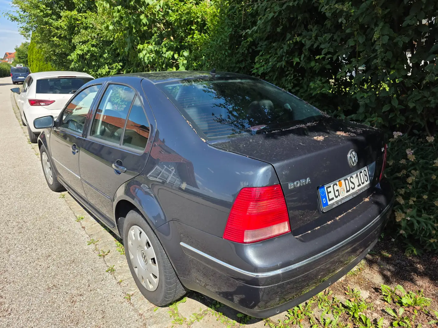 Volkswagen Bora Variant Серый - 2