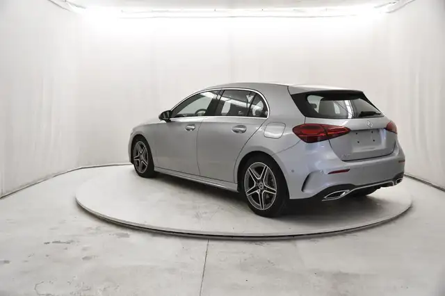 Mercedes-Benz A-Class view 3
