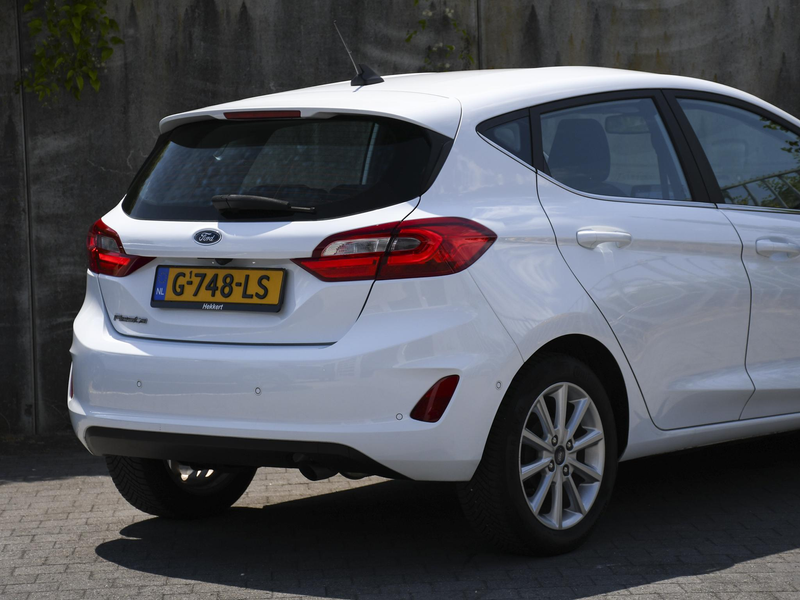Ford Fiesta Titanium 1.0 EcoBoost 100pk CRUISE.C | DAB | NAVI — photo 6