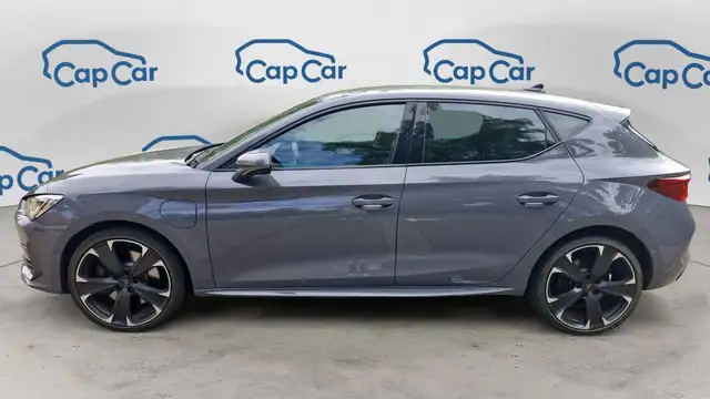 Cupra Leon view 2