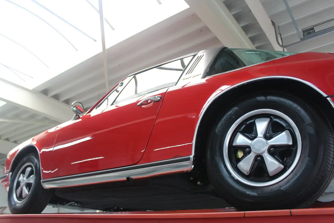 Porsche 911 T Targa "Restored" €17.000 - full engine overhaul, foto 11
