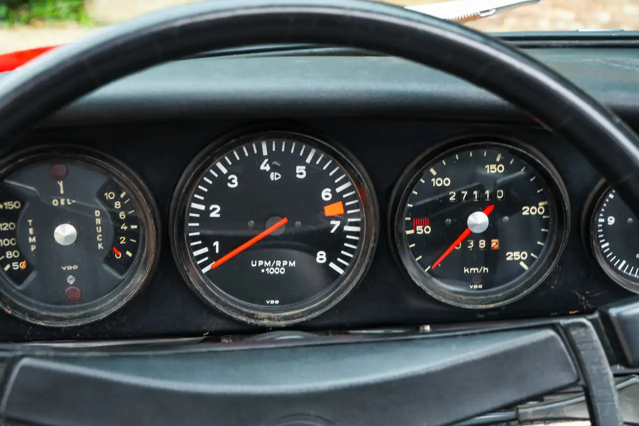 Porsche 911 T Targa "Restored" €17.000 - full engine overhaul, foto 12
