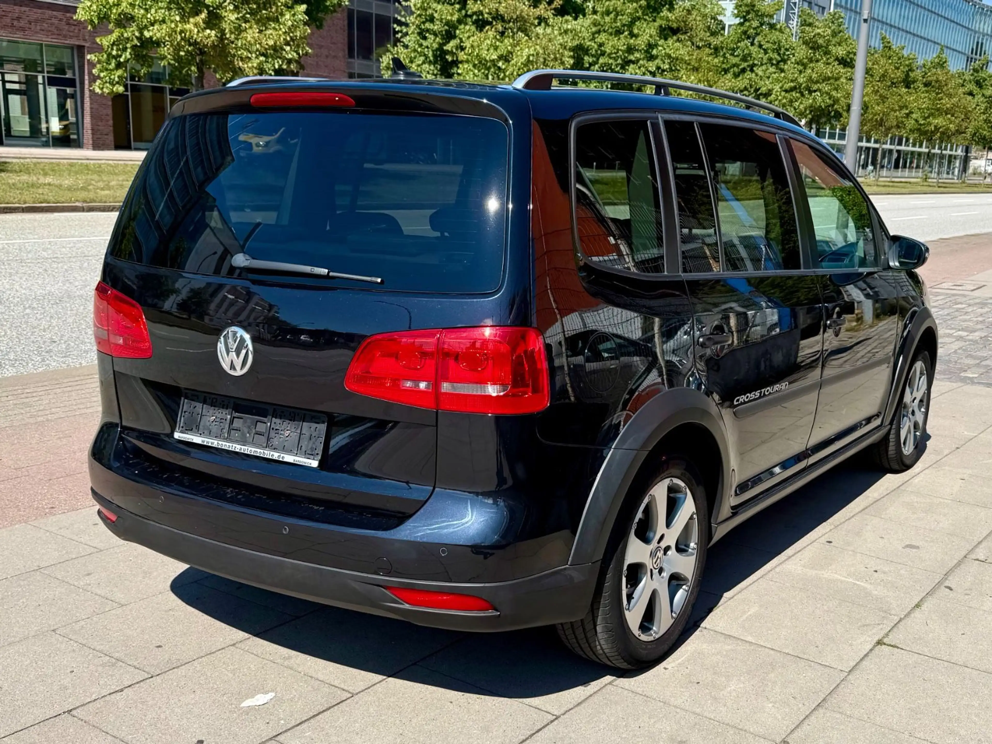 Volkswagen Touran CrossTouran * 7-SITZER * TÜV NEU — photo 12
