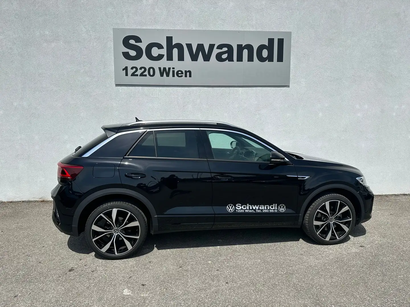 Volkswagen T-Roc R-Line TSI 4MOTION DSG Schwarz - 2