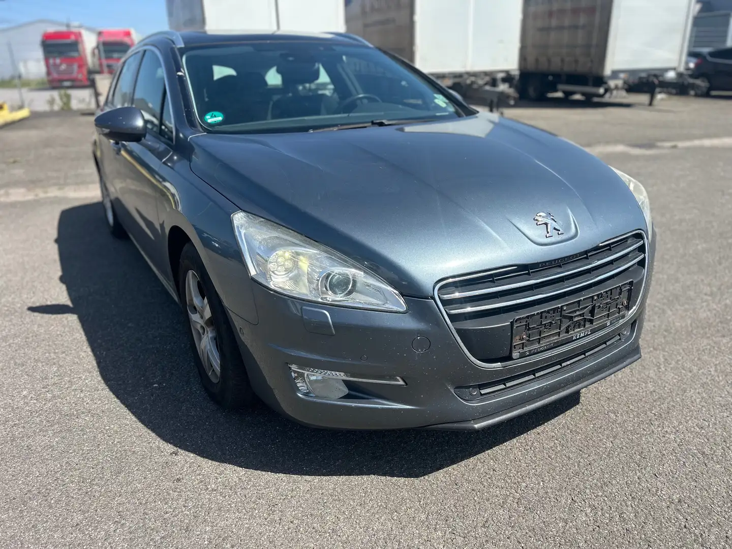 Peugeot 508 Access Grau - 2