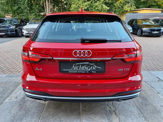 Audi A4 view 6