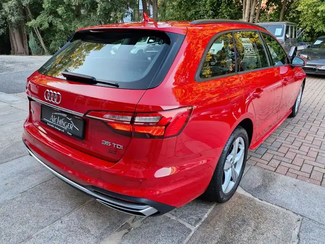 Audi A4 view 5