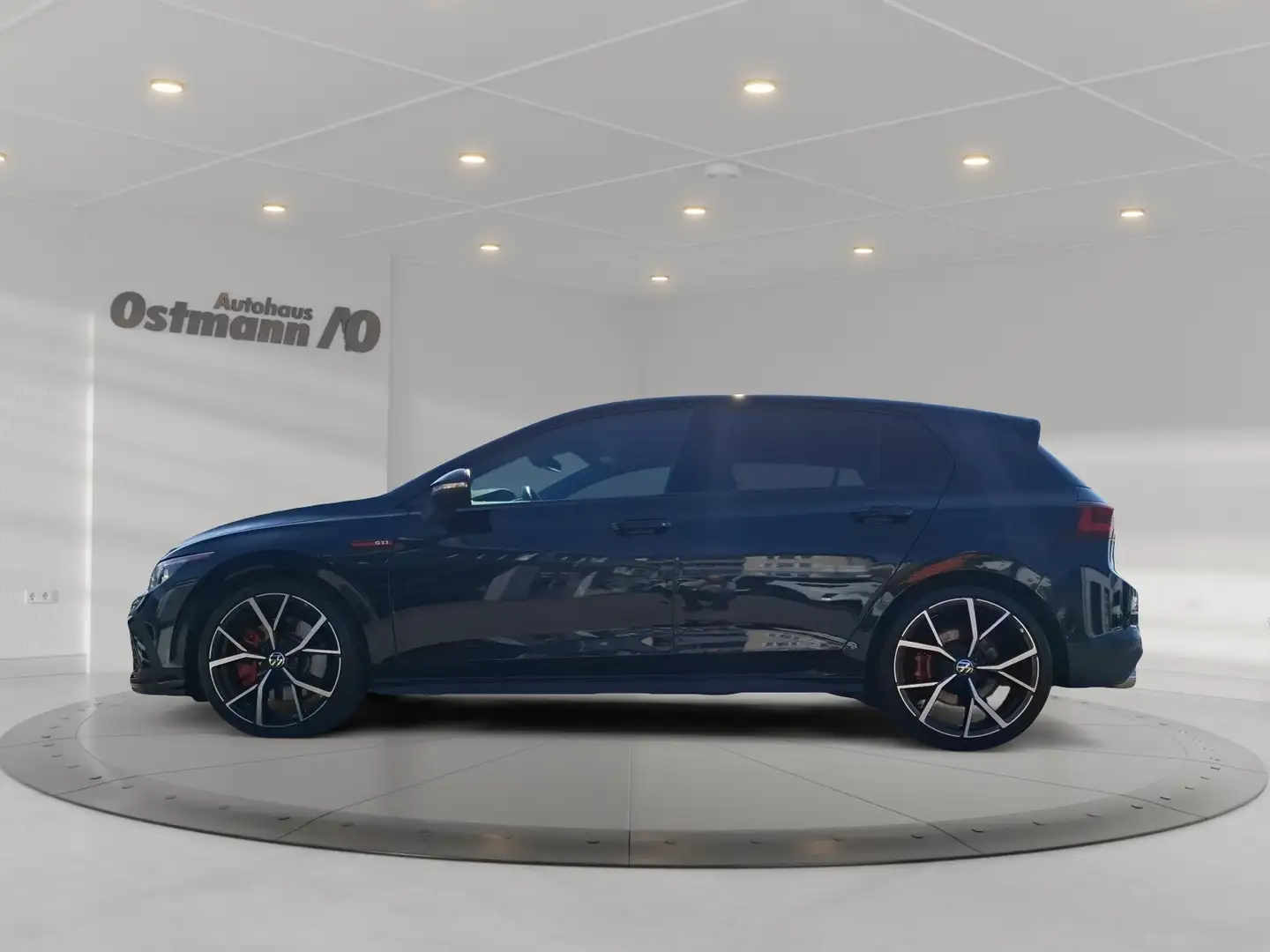 Volkswagen Golf VIII 2.0 TSI GTI Matrix RFK 19'' Navi Schwarz - 2