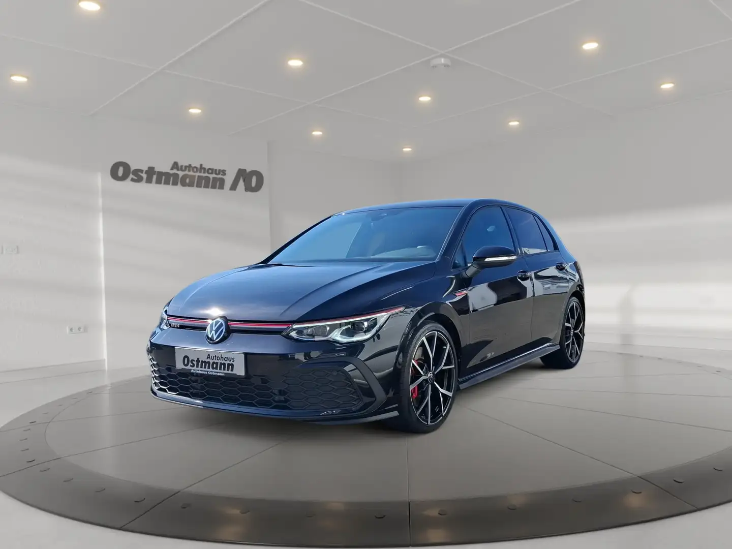 Volkswagen Golf VIII 2.0 TSI GTI Matrix RFK 19'' Navi Schwarz - 1