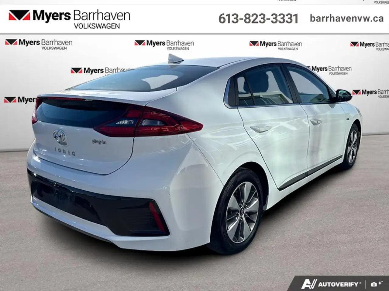 Hyundai IONIQ снимка Hyundai IONIQ