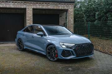 Limousine PANO/BANG OLUFSEN/MASSAGE/GARANTIE/PPF