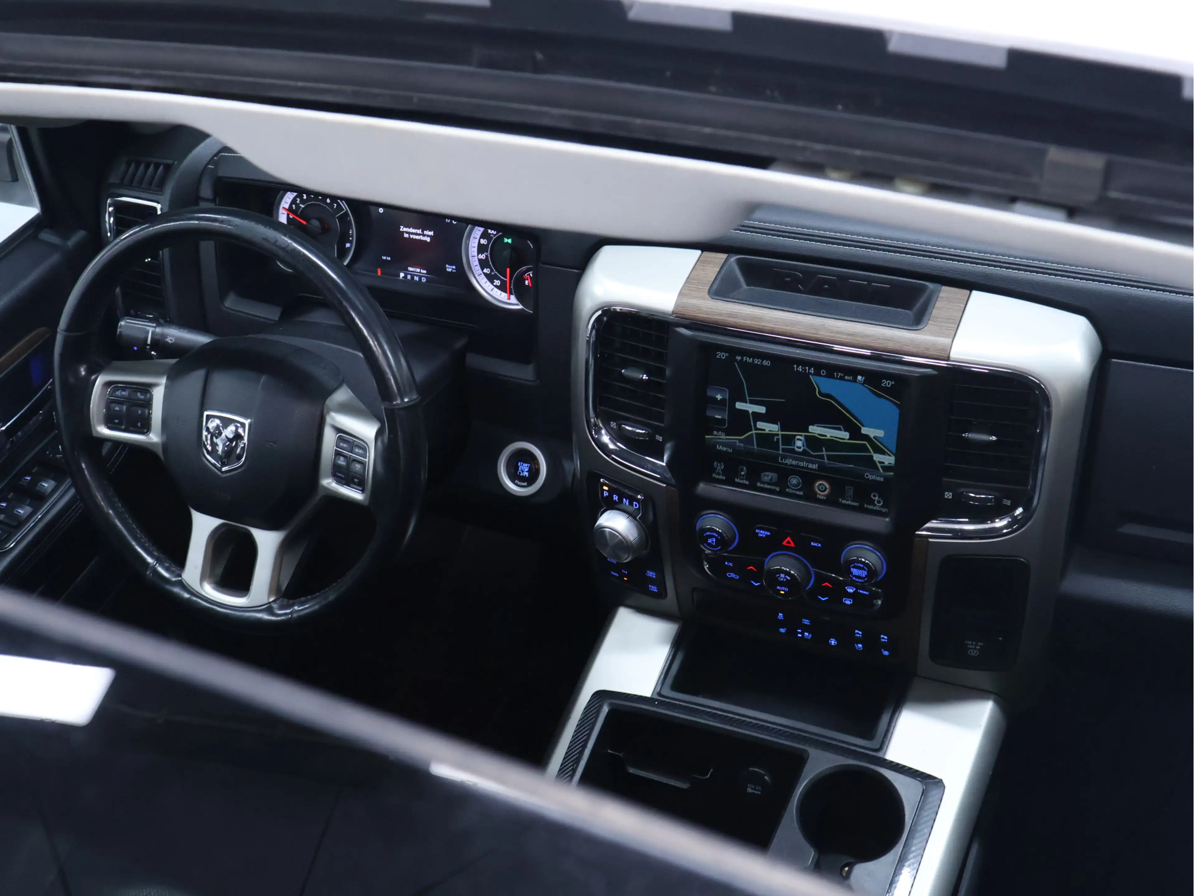 Dodge RAM 1500 5.7 V8 Quad Cab 6'4 [SCHUIFKANTELDAK, ALPINE — photo 10