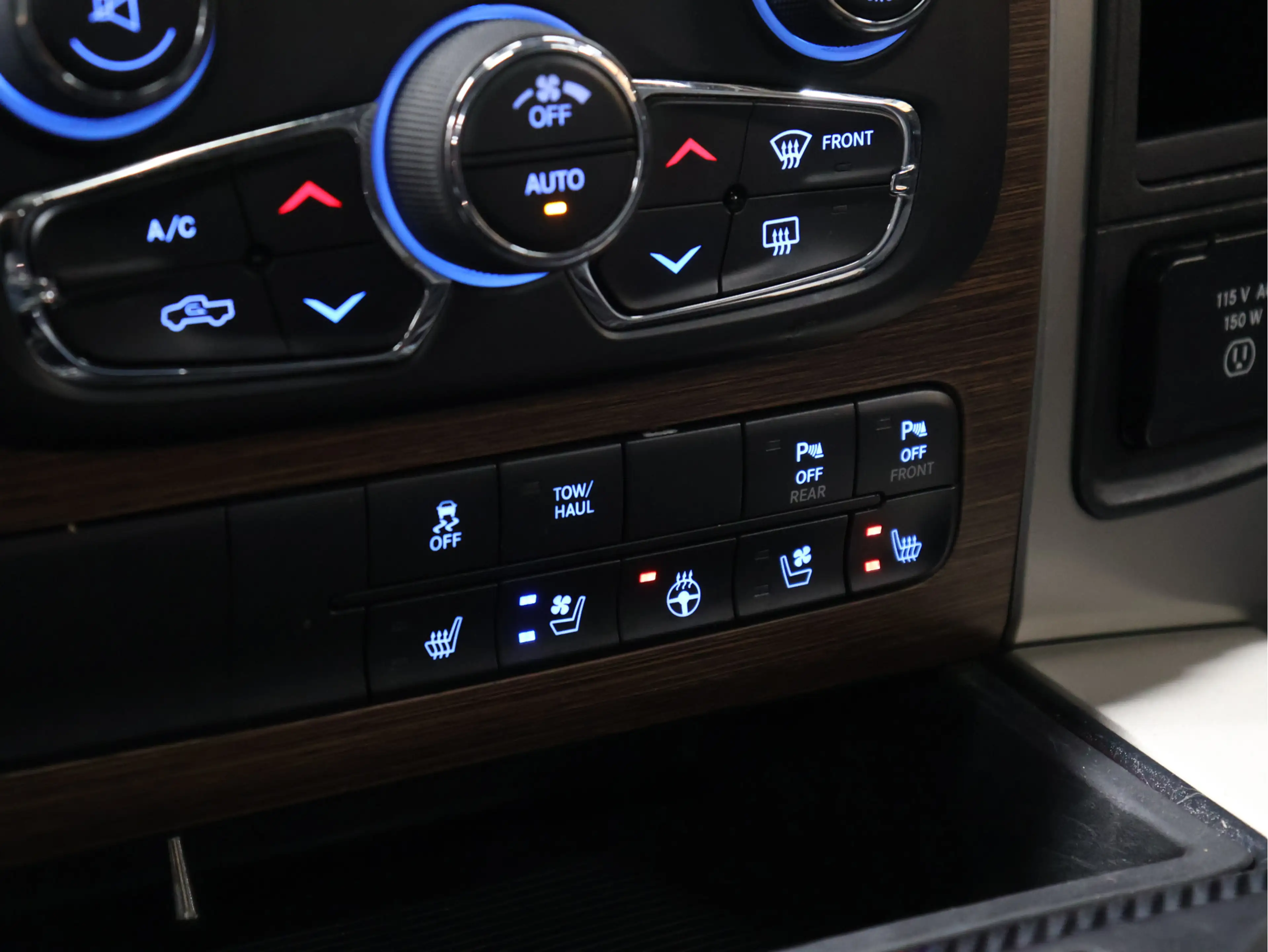 Dodge RAM 1500 5.7 V8 Quad Cab 6'4 [SCHUIFKANTELDAK, ALPINE — photo 20