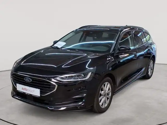 Ford Focus view 2