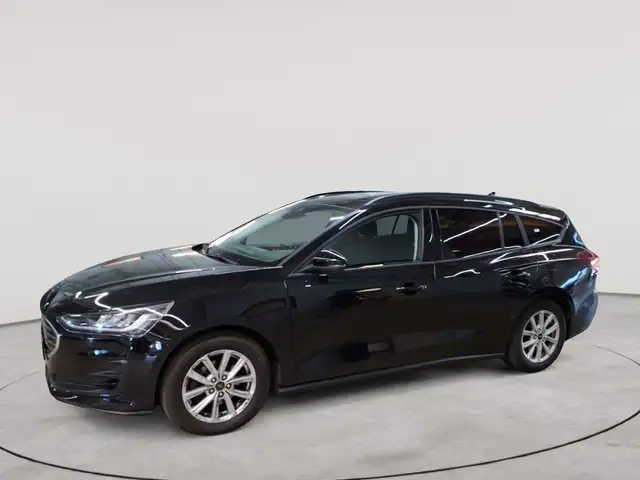 Ford Focus view 6