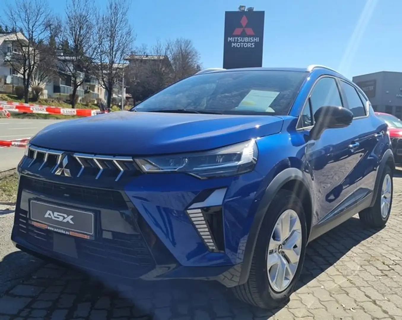 Mitsubishi ASX 1,3 DI-T MHEV Invite Blau - 2