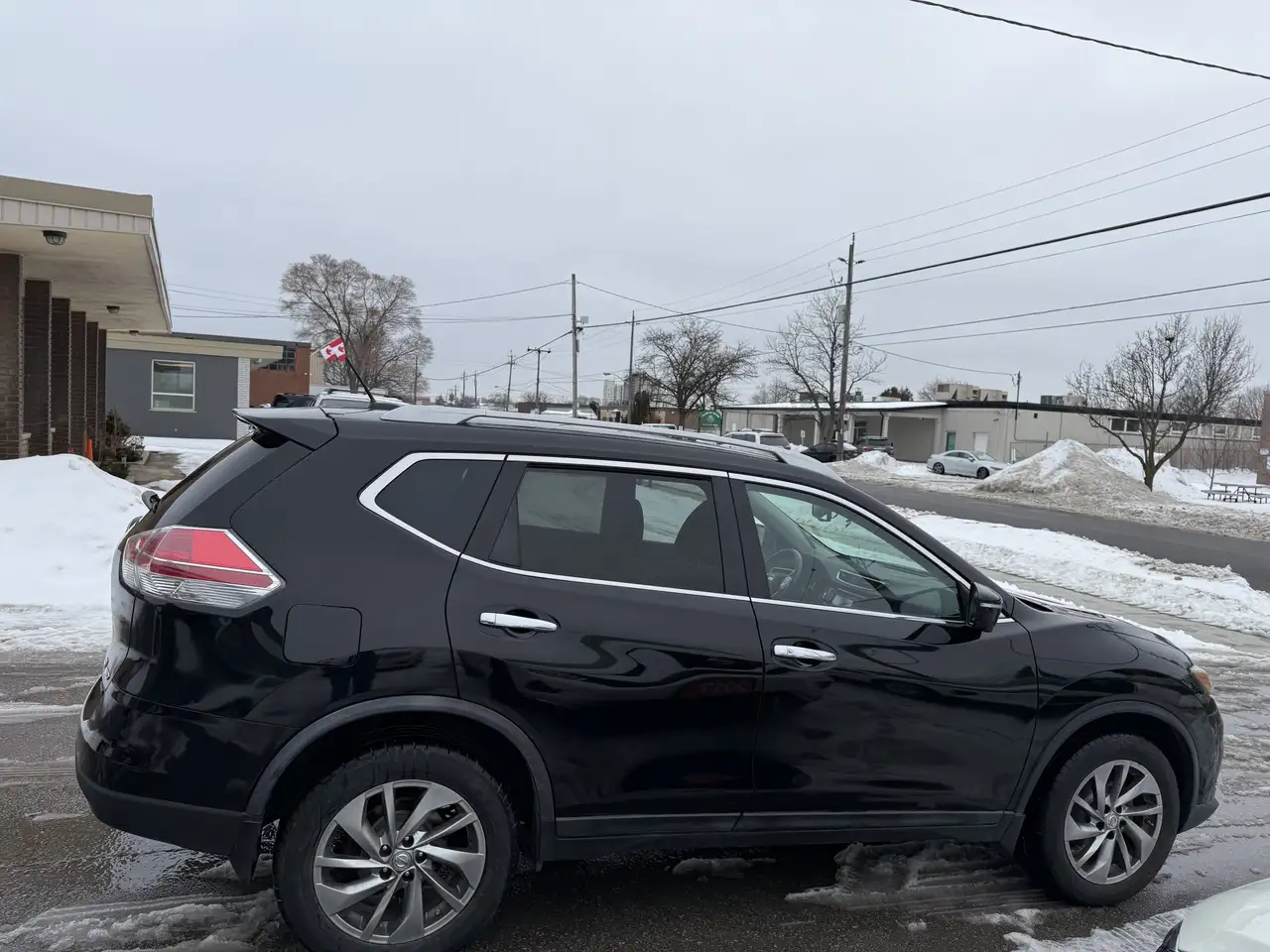 Nissan Rogue снимка Nissan Rogue