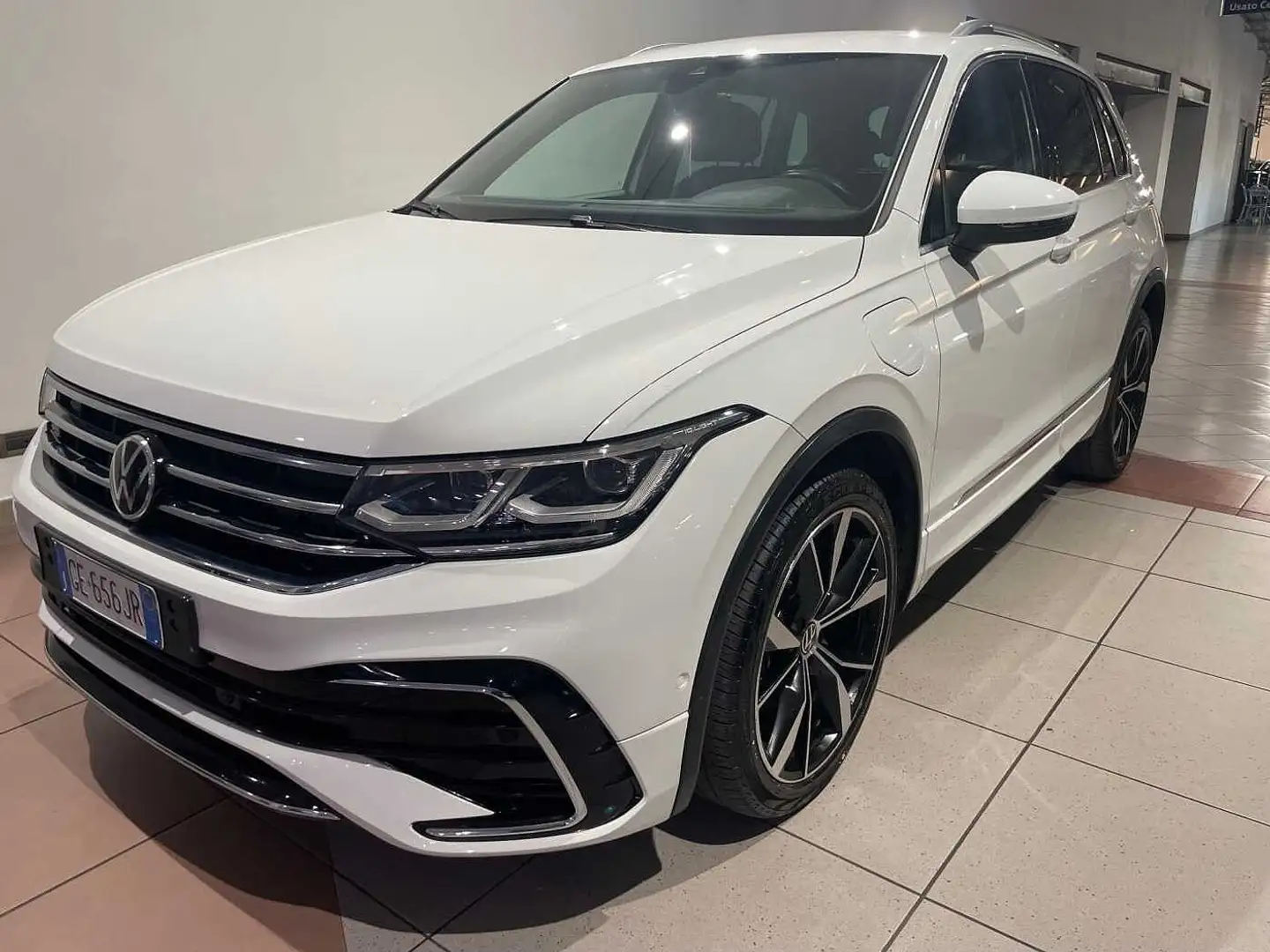 Volkswagen Tiguan Rline 14tsi eHybrid 245cv dsg Белый - 1