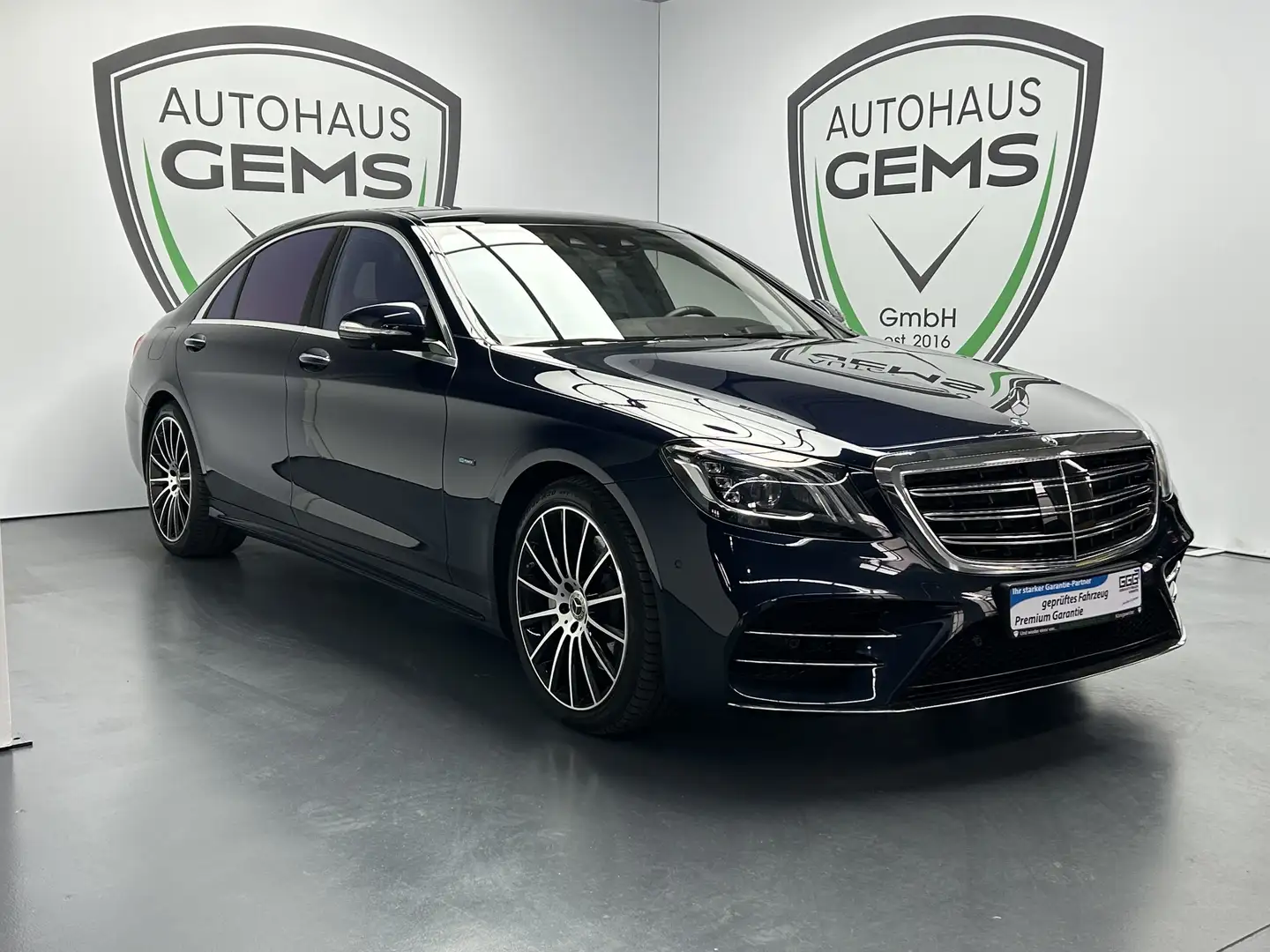 Mercedes-Benz S 560 e Lang AMG-Line Pano Multibeam Navi 360° Blau - 1