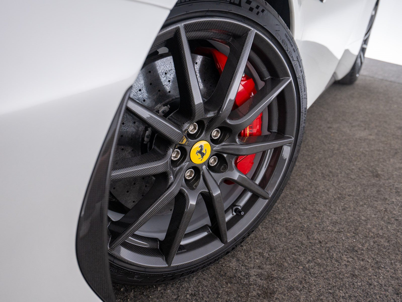 Ferrari SF90 Stradale ASSETTO FIORANO — photo 11