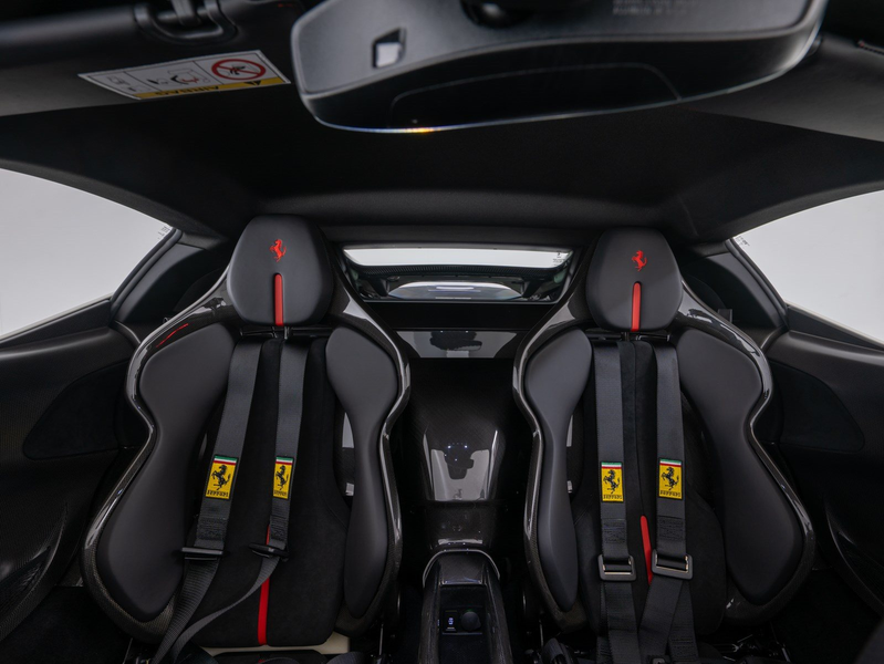 Ferrari SF90 Stradale ASSETTO FIORANO — photo 10
