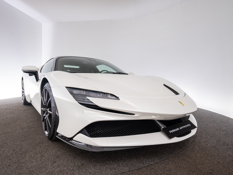 Ferrari SF90 Stradale ASSETTO FIORANO — photo 14