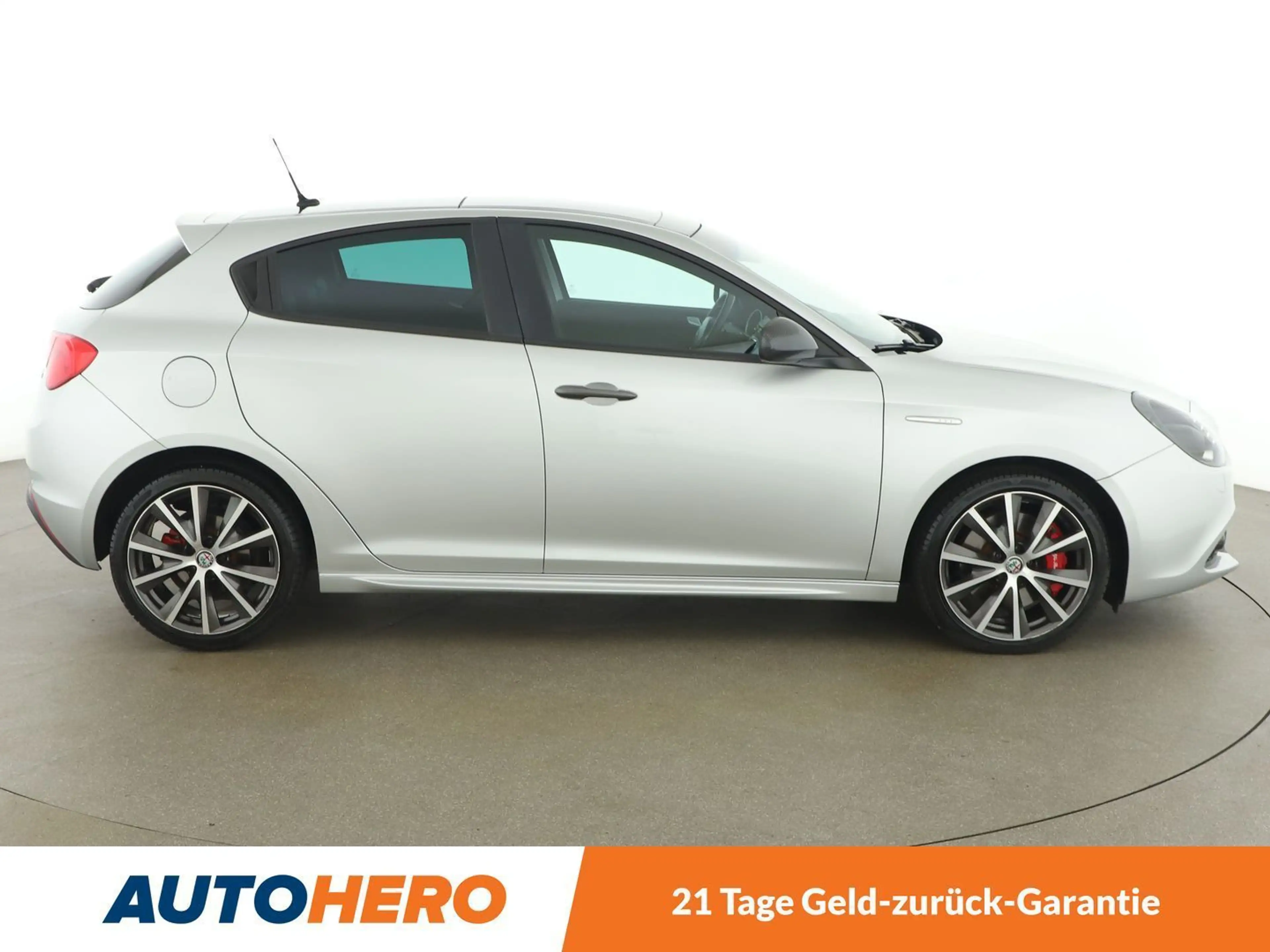 Alfa Romeo Giulietta 1.6 JTD Super Aut. *NAVI*TEMPO*BOSE*PANO* — photo 7