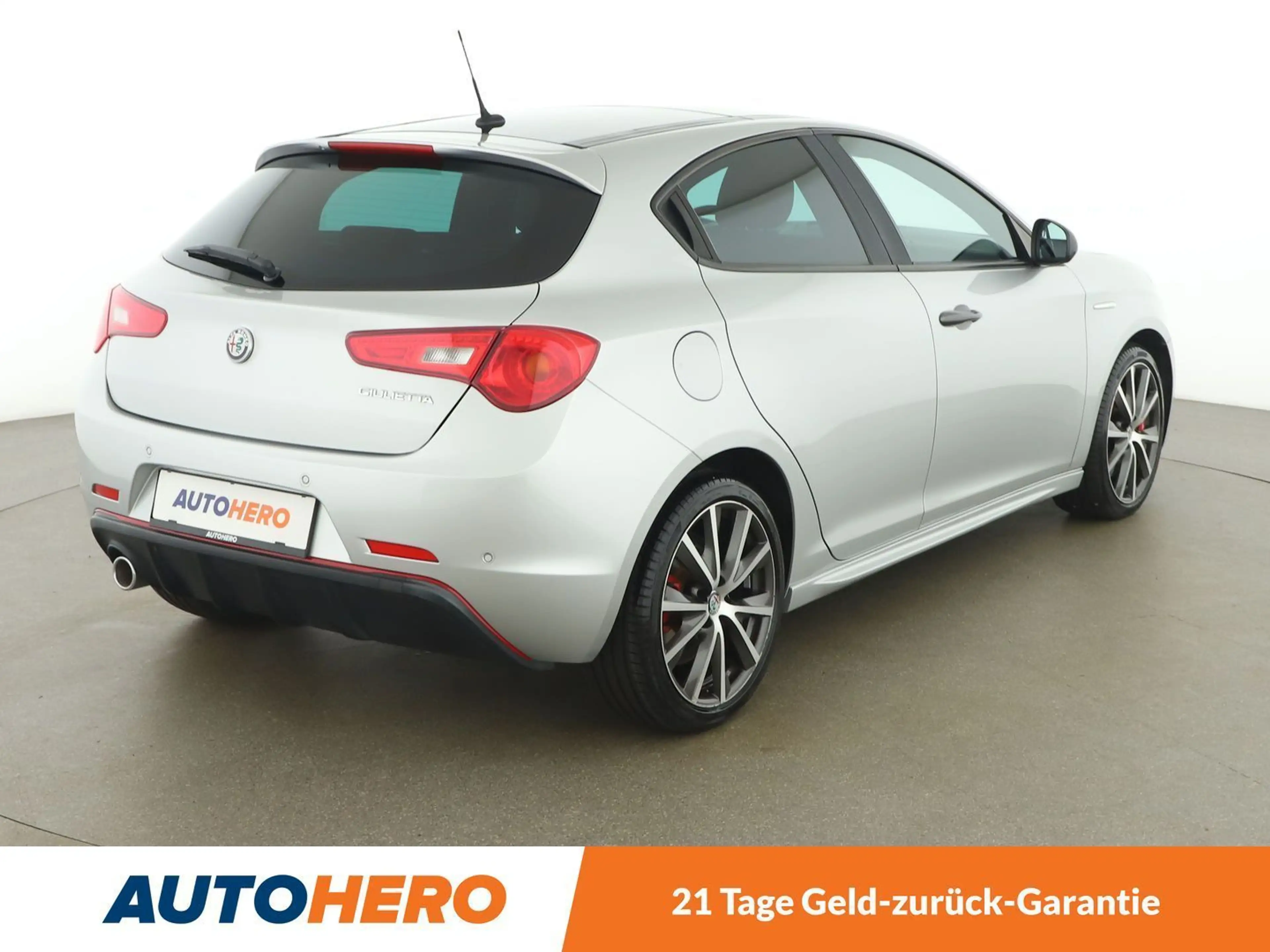 Alfa Romeo Giulietta 1.6 JTD Super Aut. *NAVI*TEMPO*BOSE*PANO* — photo 6