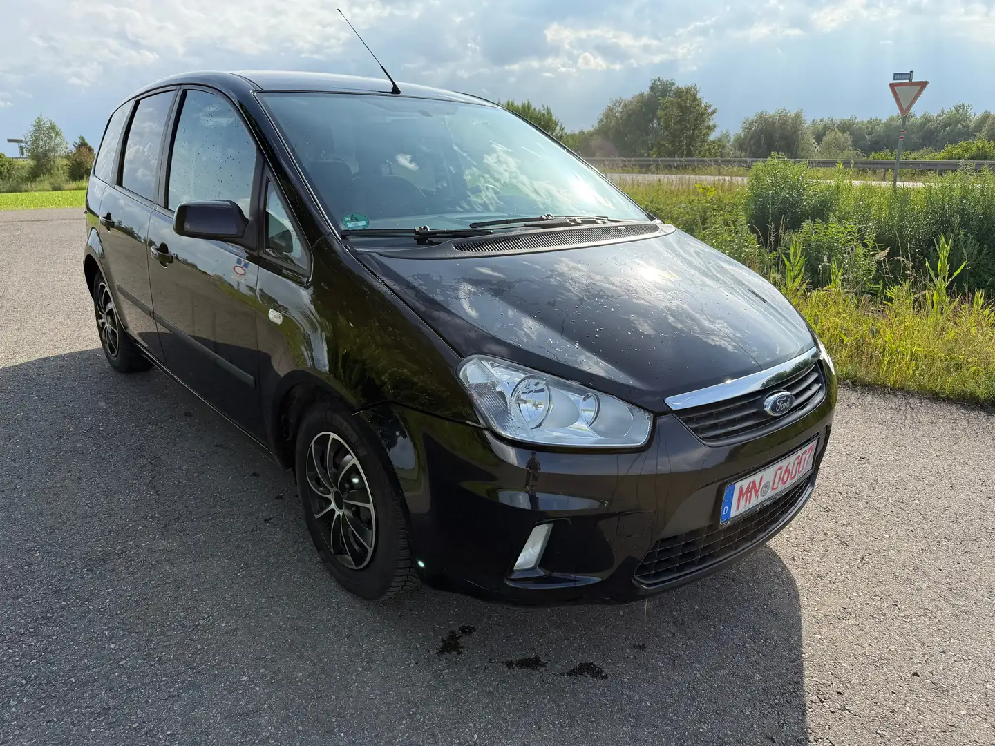 Ford C-Max Style Schwarz - 1
