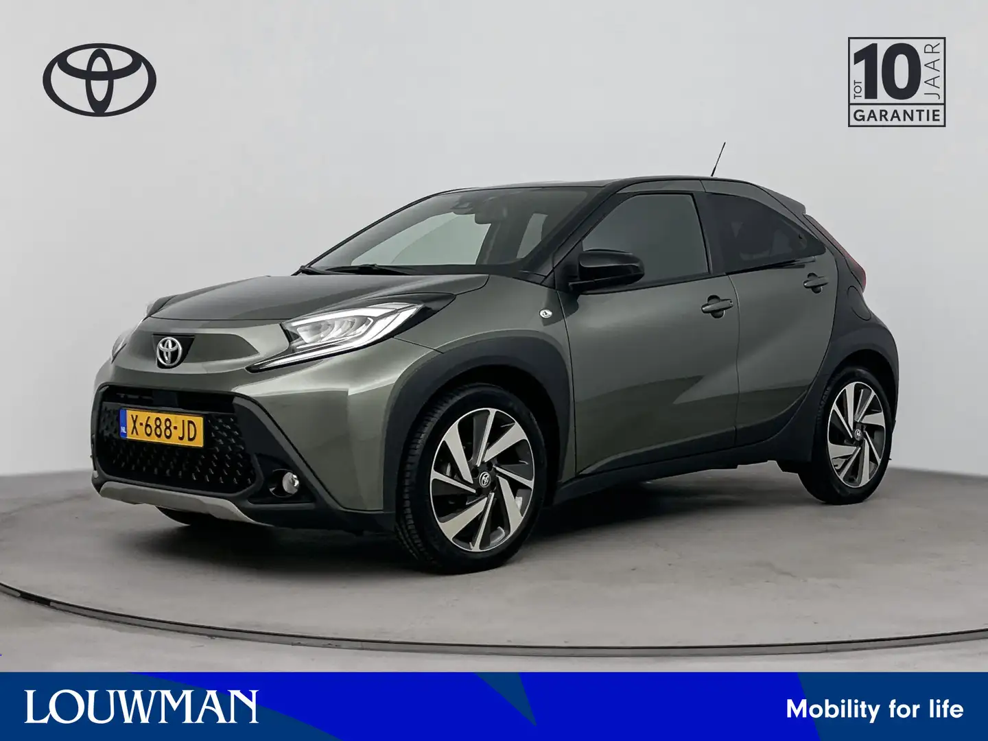 Toyota Aygo X 1.0 VVT-i MT Envy | Navigatie | Carplay | achterui Groen - 1