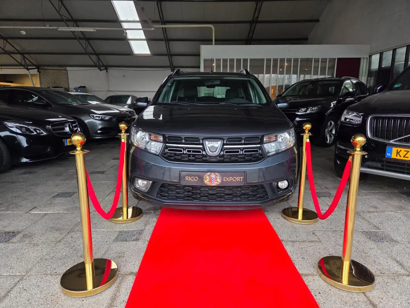 Dacia Logan MCV 0.9 TCE BI-FUEL LPG/BENZIN AIRCO! 2017 Grau - 1