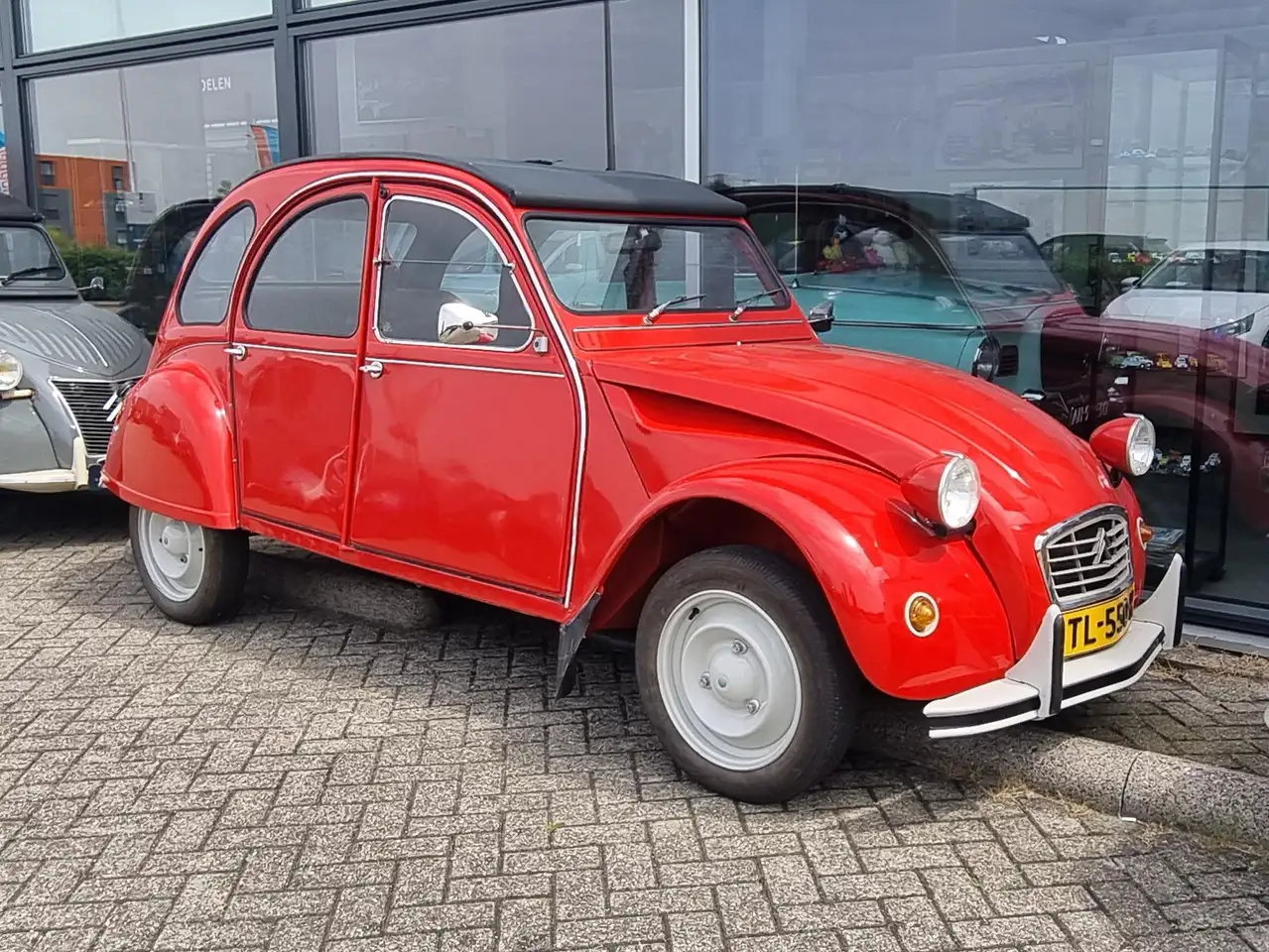 Citroen 2CV6 Special, foto 1