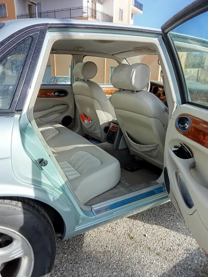 Jaguar XJ 4.0 Executive, foto 2