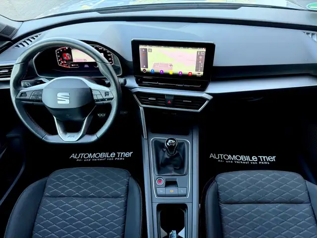 Seat Leon Leon view 10