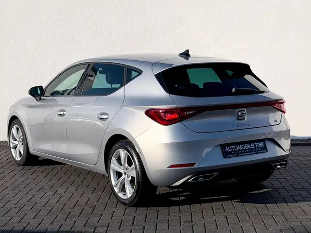 Seat Leon Leon view 6