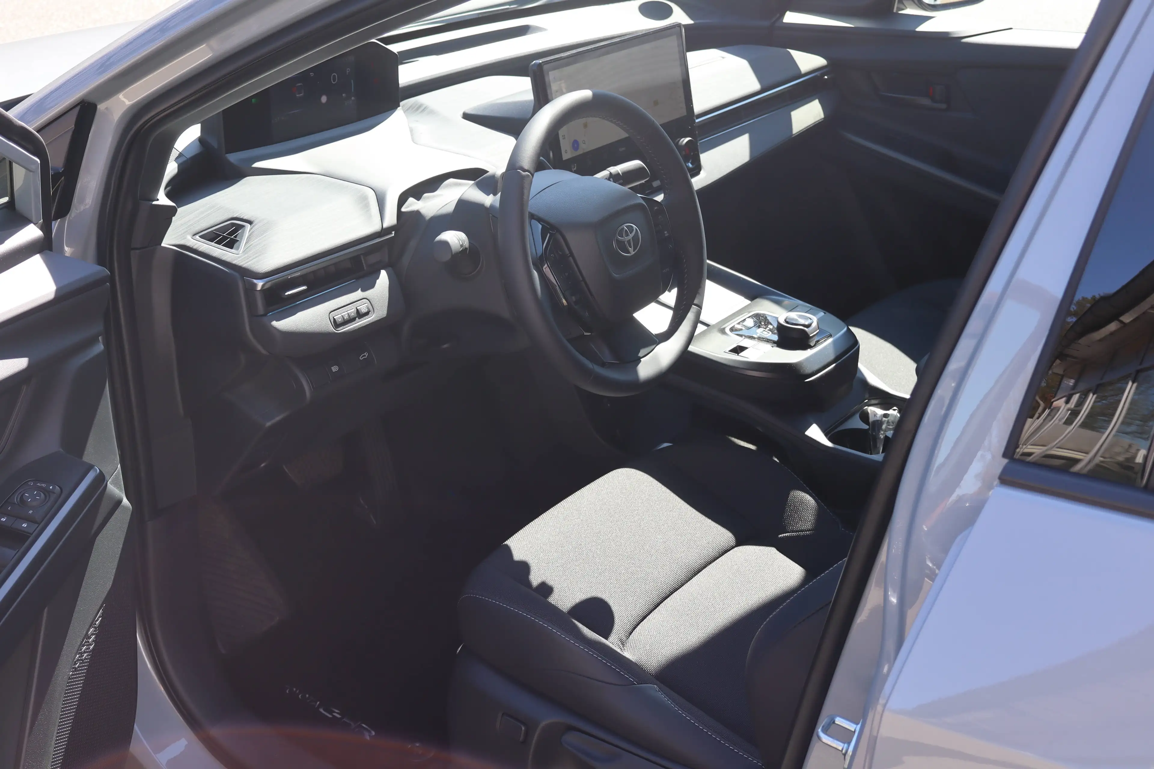 Toyota C-HR+ 165 kW Teamplayer — photo 6