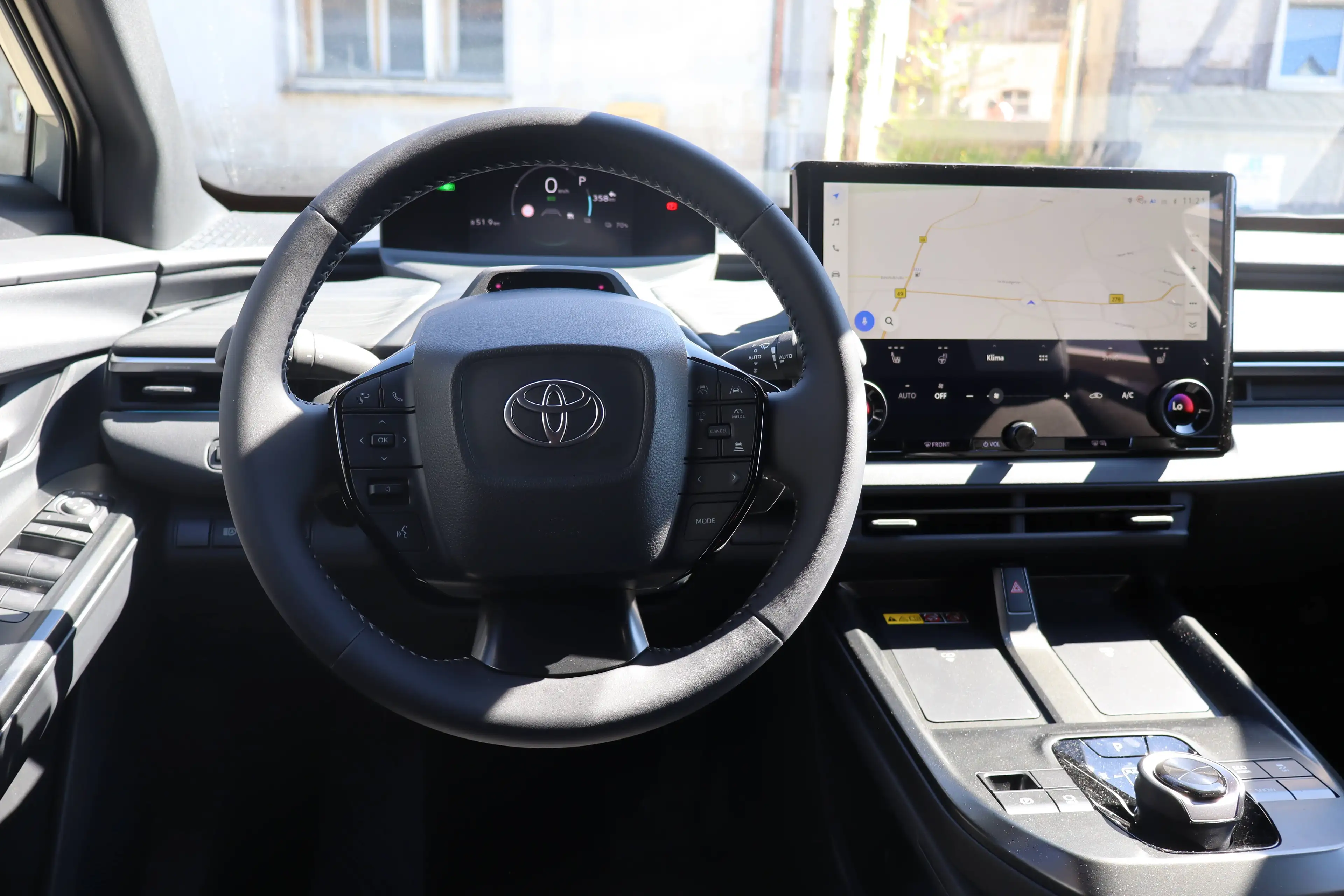 Toyota C-HR+ 165 kW Teamplayer — photo 7